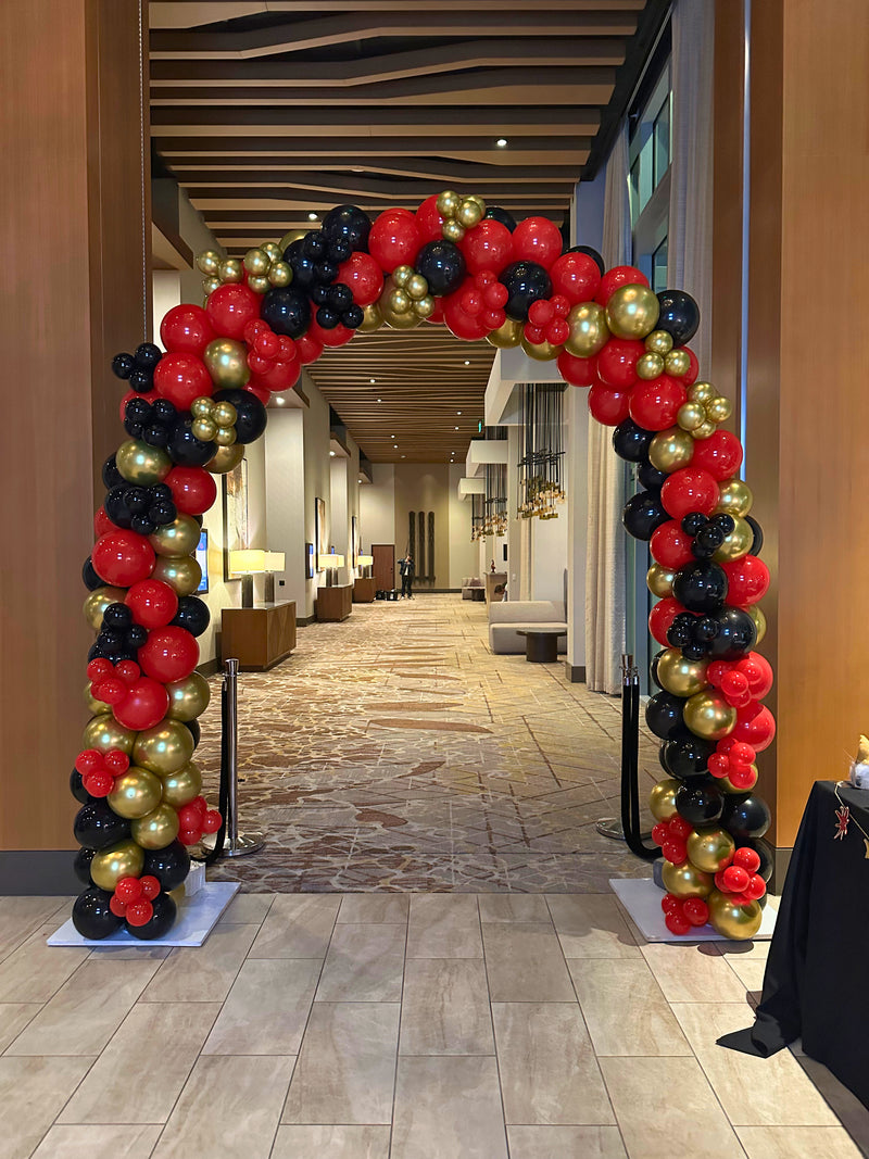 20ft Organic Balloon Arch