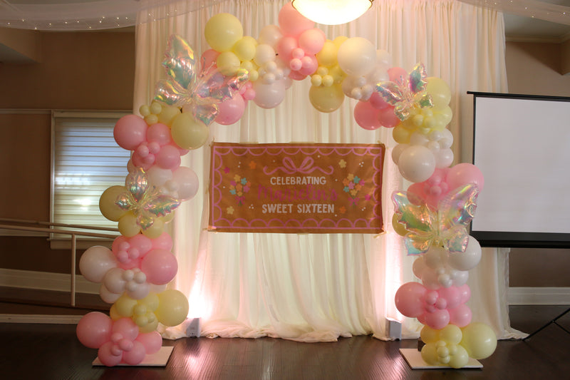 20ft Organic Balloon Arch