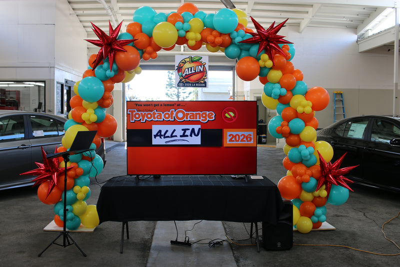20ft Organic Balloon Arch