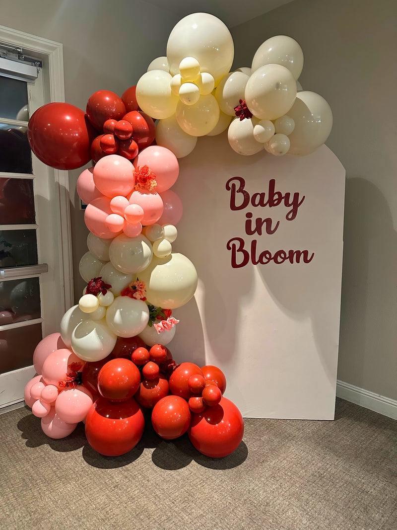 Arch Backdrop with One Garland