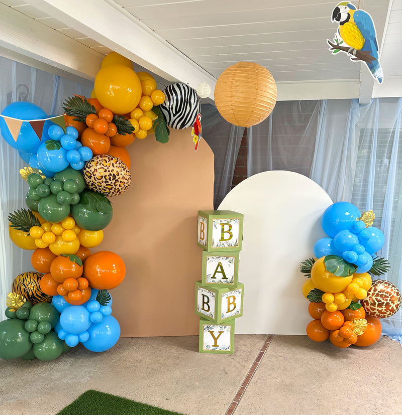 Organic Balloon Garland with Backdrop