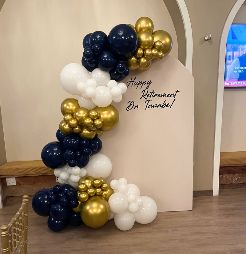 Organic Balloon Garland with Backdrop