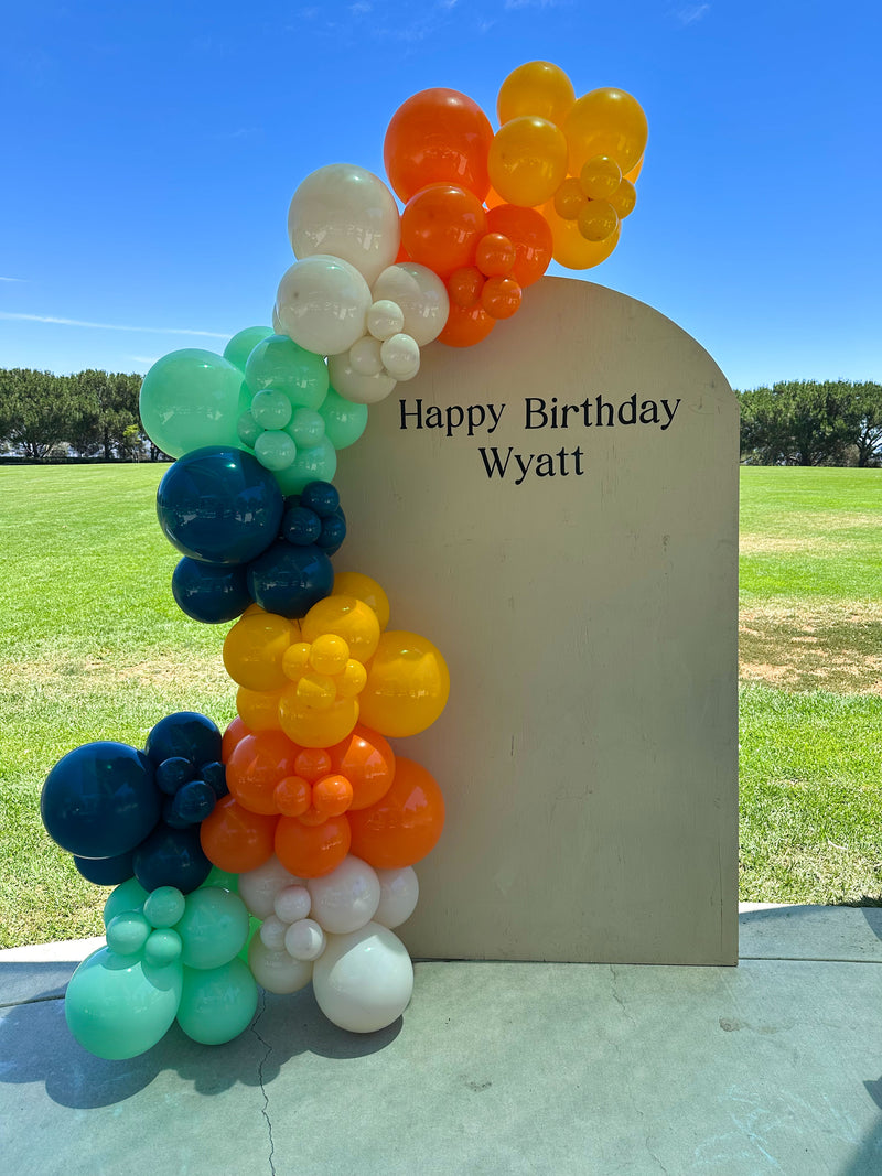Organic Balloon Garland with Backdrop