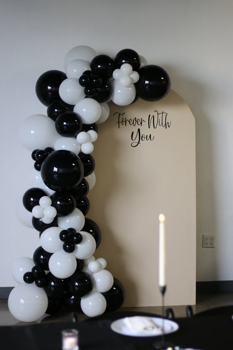 Organic Balloon Garland with Backdrop