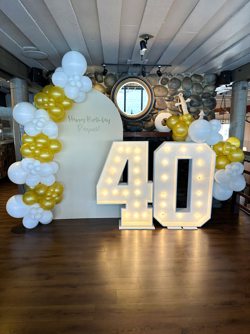 Organic Balloon Garland with Backdrop