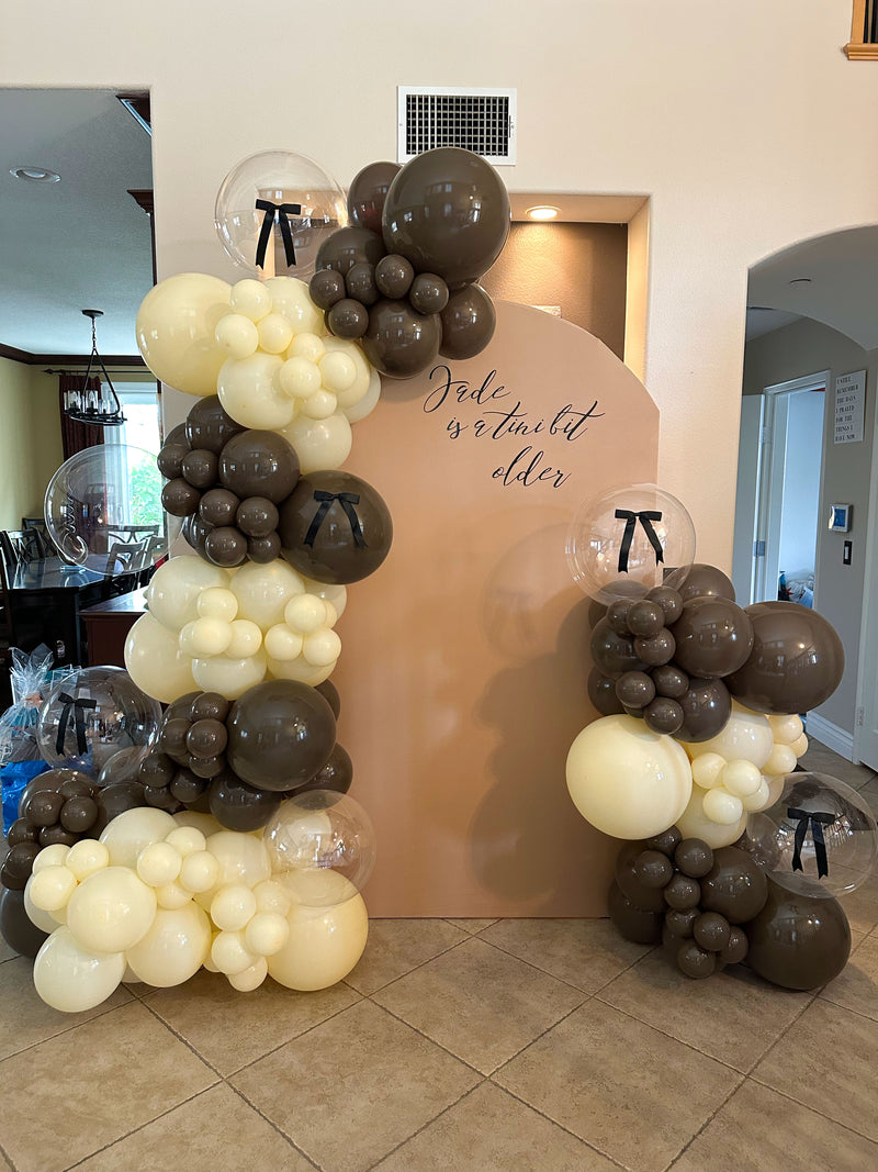 Organic Balloon Garland with Backdrop