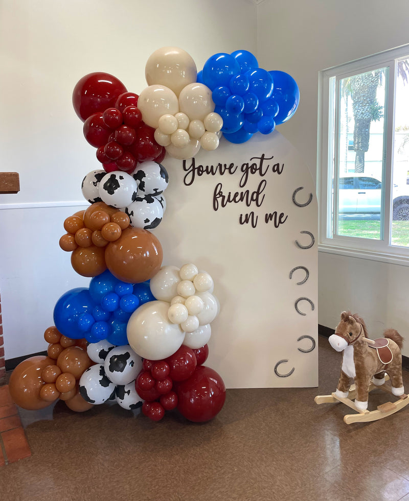 Organic Balloon Garland with Backdrop