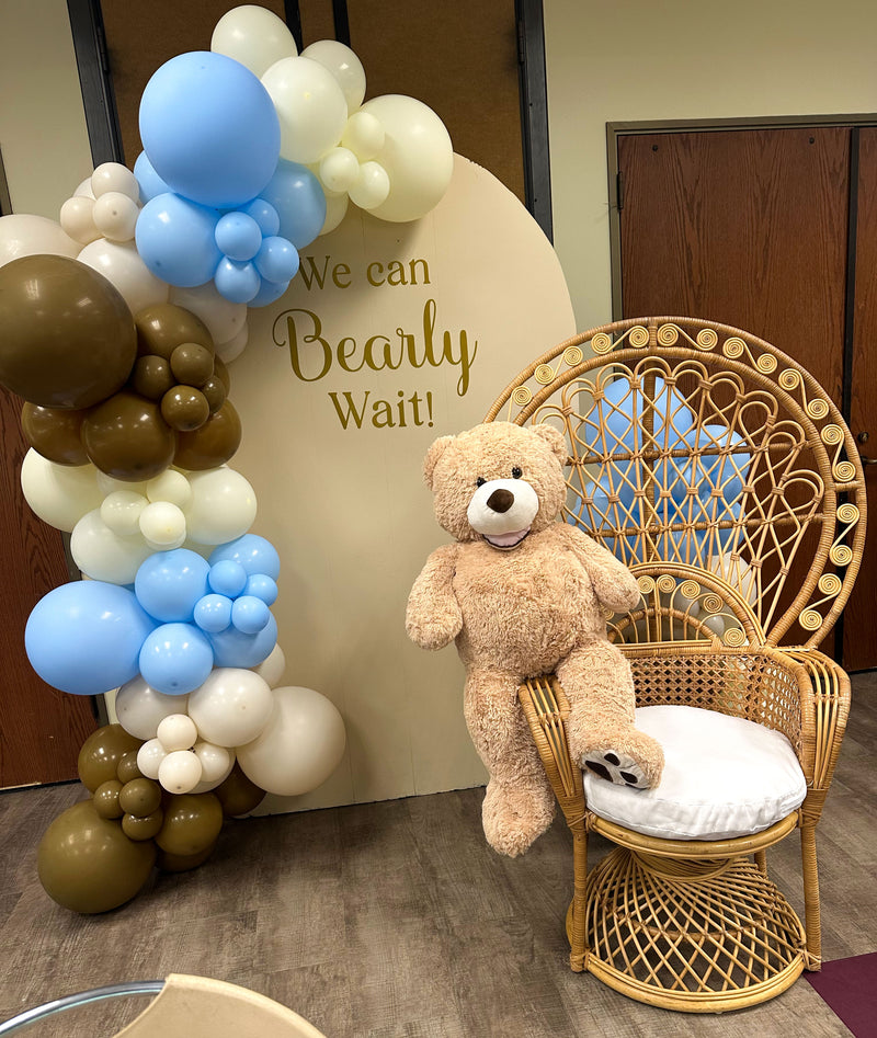 Organic Balloon Garland with Backdrop