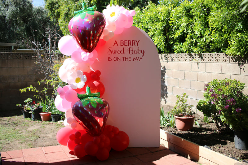 Arch Backdrop with One Garland
