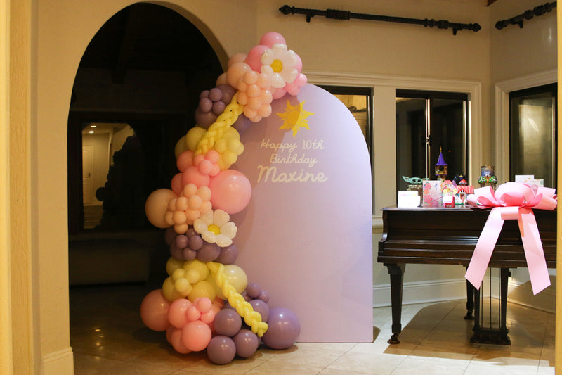 Organic Balloon Garland with Backdrop