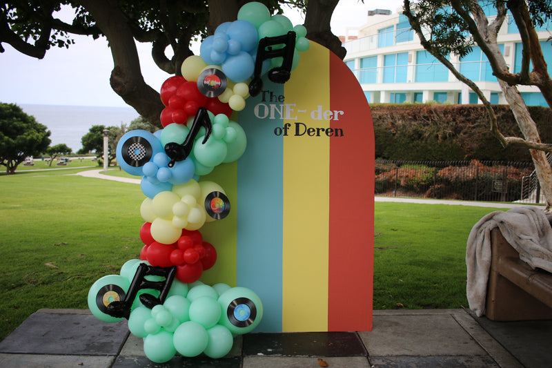 Organic Balloon Garland with Backdrop