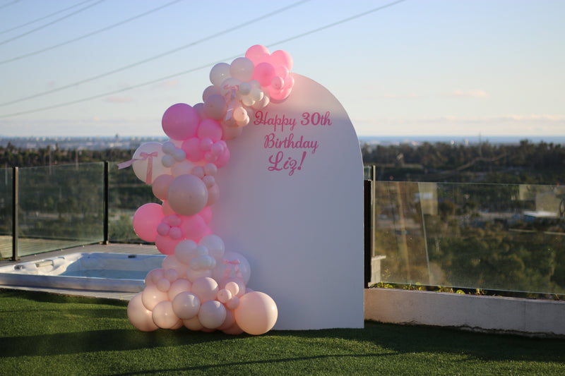 Arch Backdrop with One Garland
