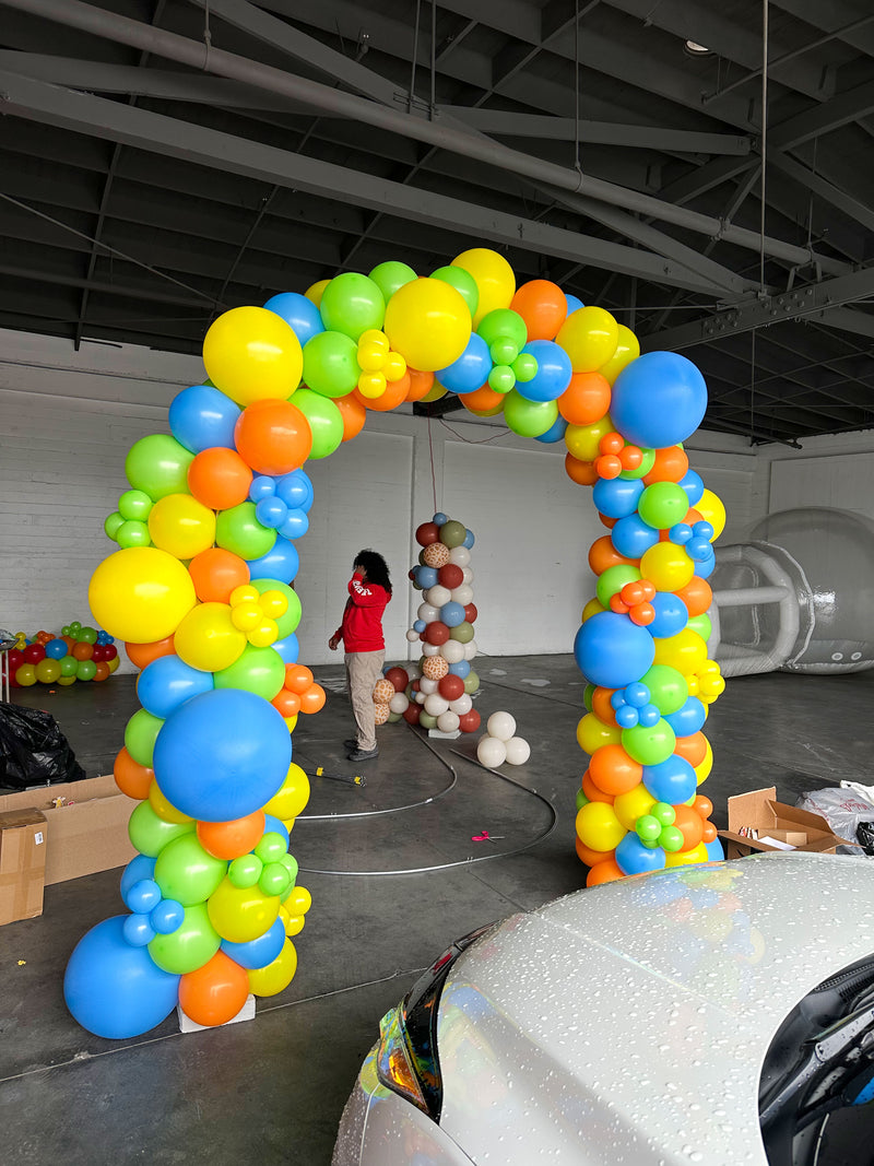 20ft Organic Balloon Arch