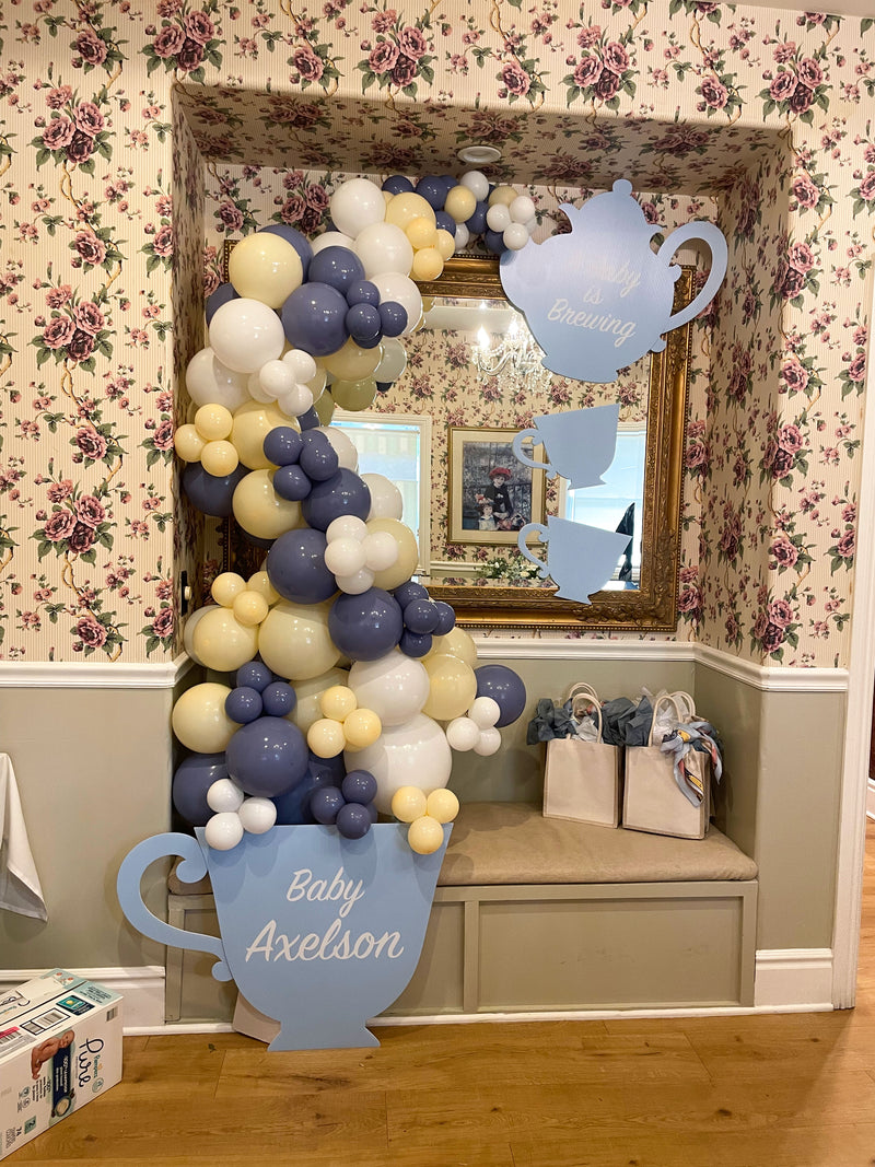 Organic Balloon Garland (Half Arch)