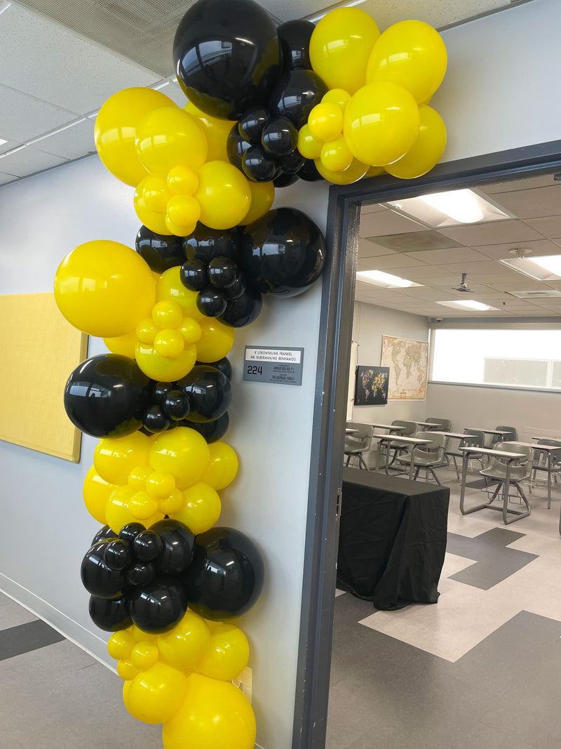 Organic Balloon Garland (Half Arch)