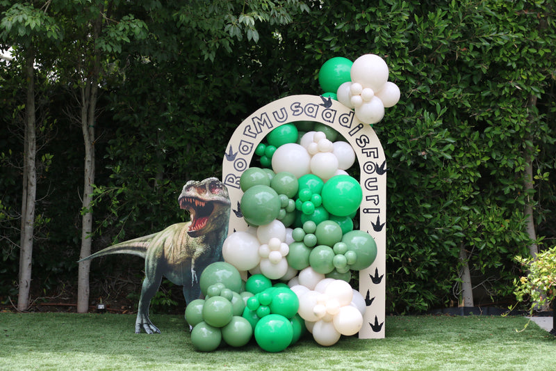 Organic Balloon Garland with Backdrop