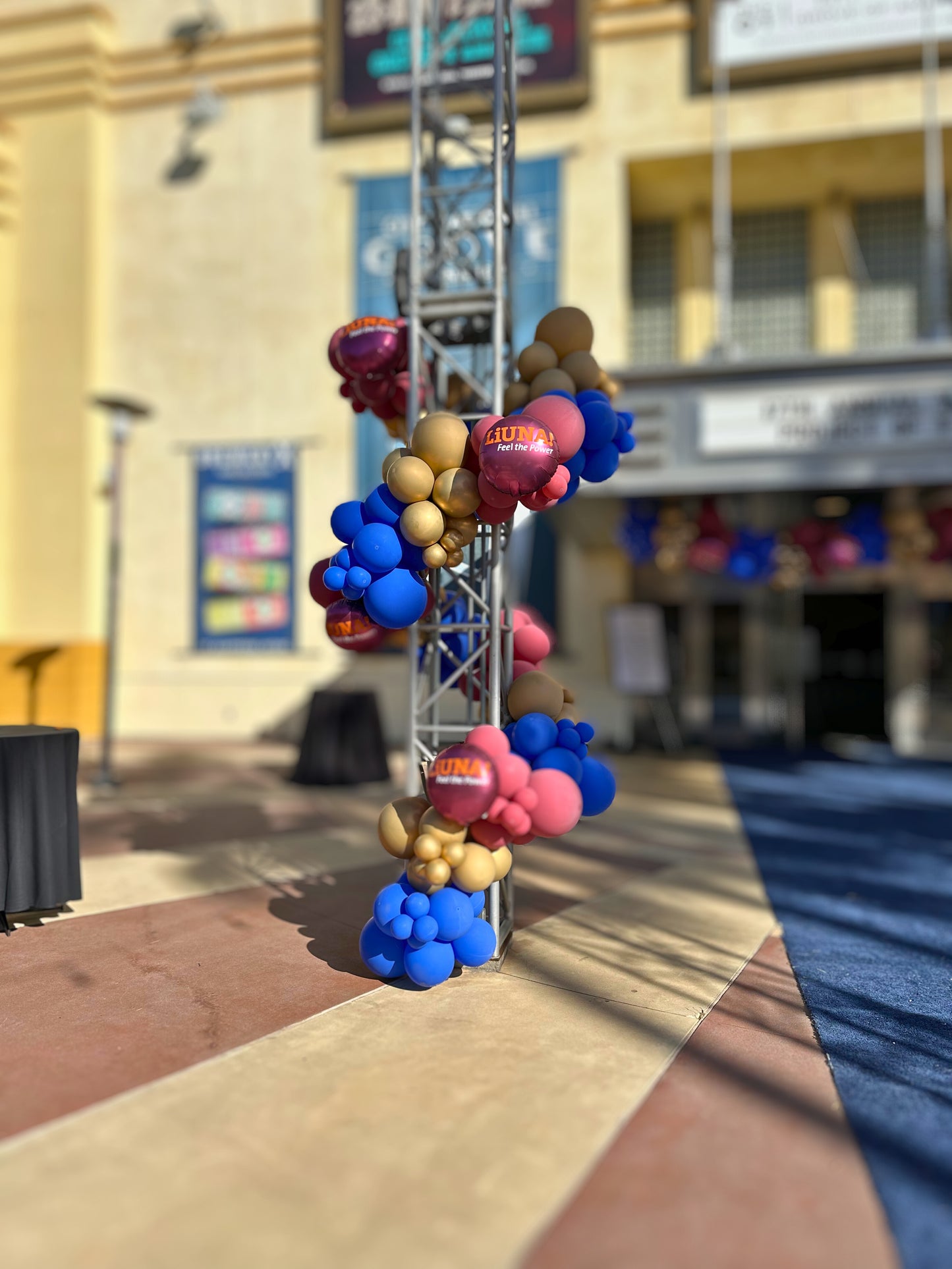 Organic Balloon Garland (Half Arch)