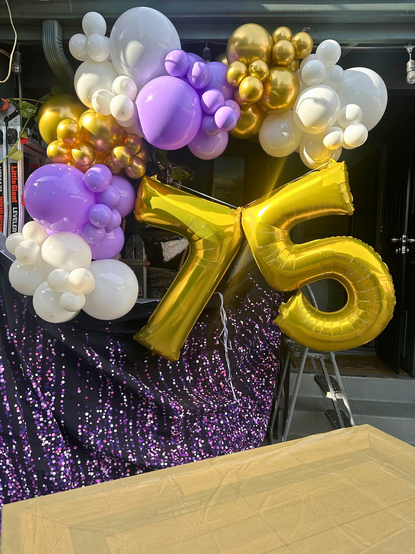 Organic Balloon Garland (Half Arch)