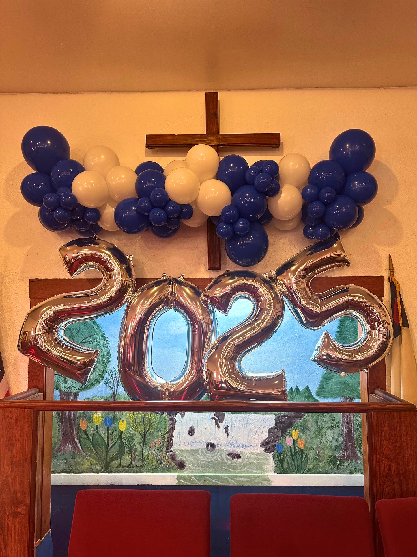 Organic Balloon Garland (Half Arch)