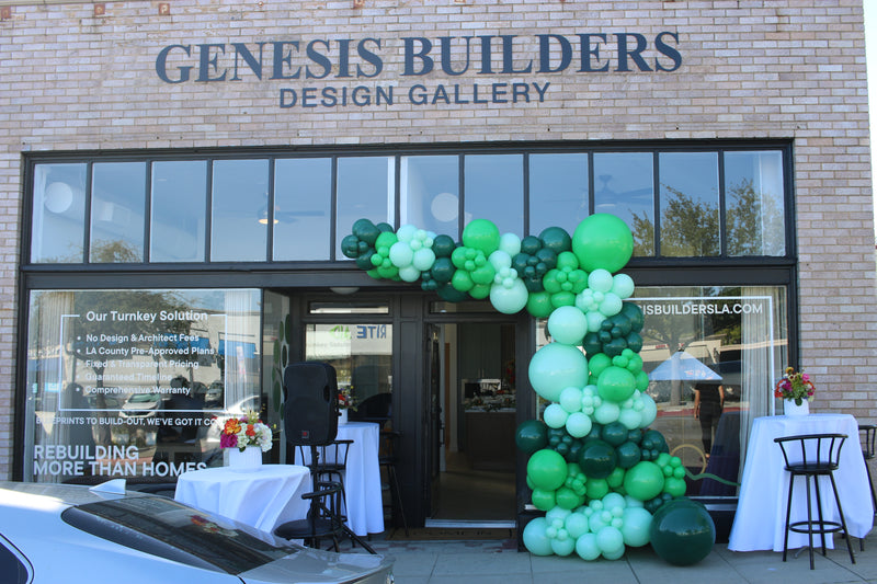 Organic Balloon Garland