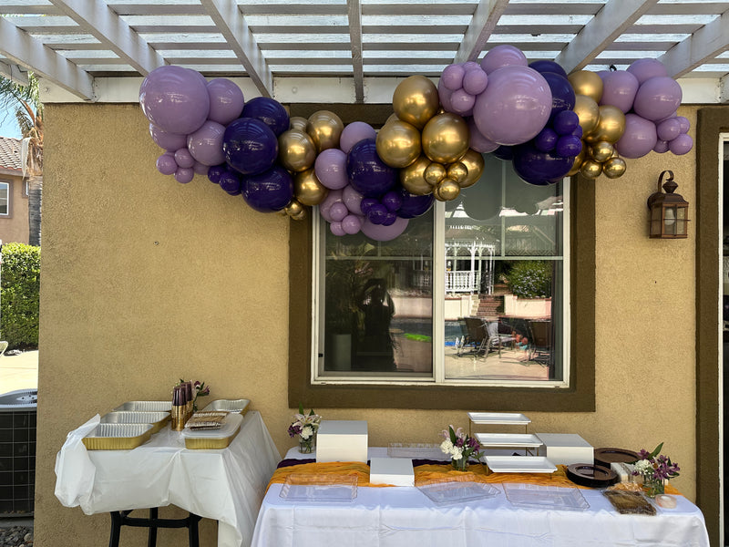 Organic Balloon Garland