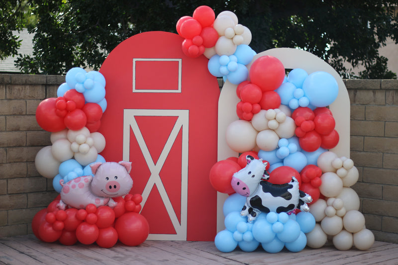 Two Arch Backdrops with Two Garlands