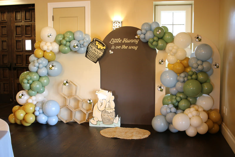 Organic Balloon Garland with Backdrop